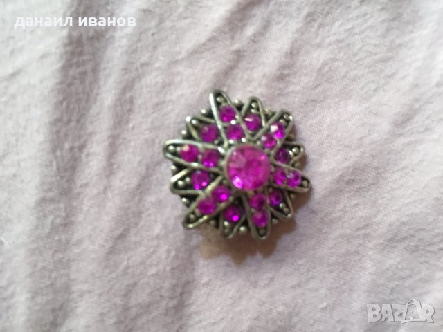 лилаво копче от америка, снимка 1