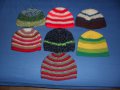 Продавам ръчно плетени шапки, снимка 1