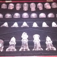 Нов стъклен шах в красива дървена кутия-внос швеицария, снимка 4 - Антикварни и старинни предмети - 16433354