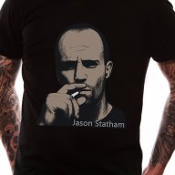 НОВО! Мъжка блуза JASON STATHAM SMOKING! Поръчай тениска С Твоя Снимка!, снимка 2 - Блузи - 16121240