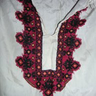 Автентична ръчно Бродирана  Народна носия Риза и Пола ; Престилка, снимка 2 - Антикварни и старинни предмети - 15416118