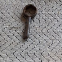 Стар гаечен ключ #3, снимка 1 - Антикварни и старинни предмети - 23446200