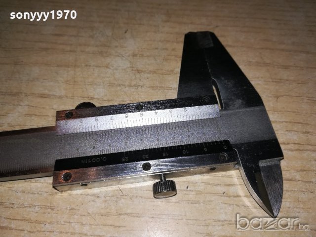 шублер-24см-метален-внос швеицария, снимка 11 - Измервателни инструменти - 20719972