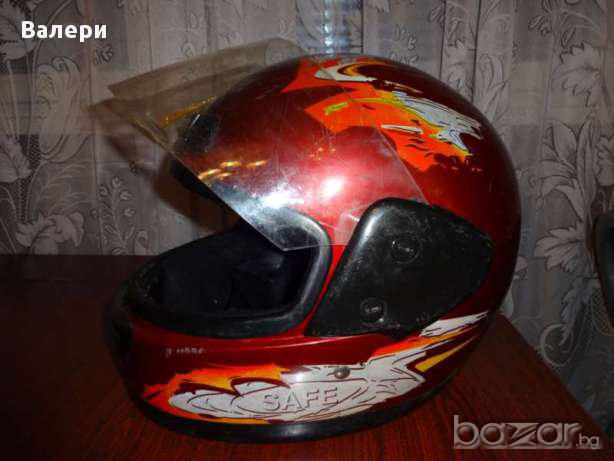 Продавам шлем за мотоциклет., снимка 2 - Аксесоари и консумативи - 15929397