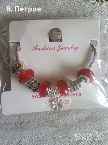 Дамска гривна тип „Пандора“., снимка 2 - Гривни - 22785534