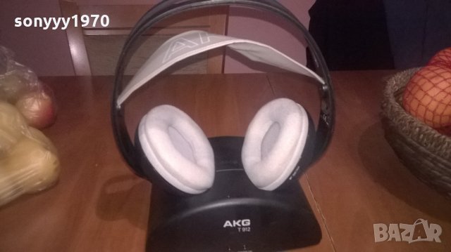 akg headphones+transmiter-внос швеицария, снимка 4 - Слушалки и портативни колонки - 24121030