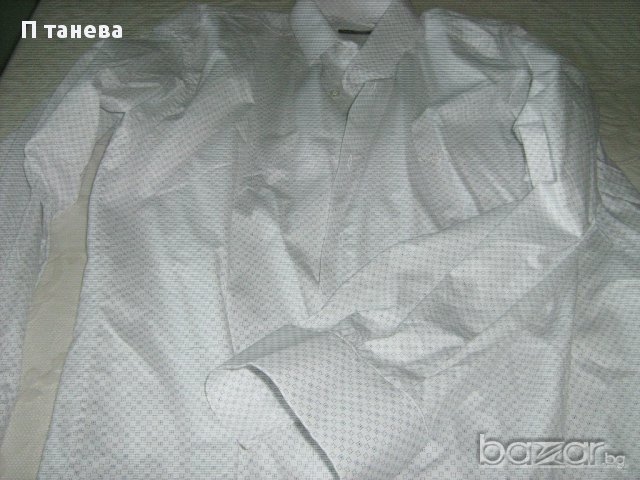 нова атрактивна бяла риза