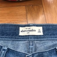 Abercrombie - секси къси дънкови панталонки , размер - XS, снимка 2 - Къси панталони и бермуди - 25867164