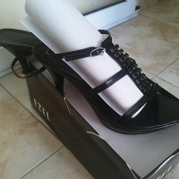 черни дамски сандали с ток, снимка 1 - Сандали - 20515516