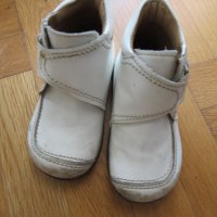 Бебешки кожени обувки за прохождане номер 20, снимка 1 - Бебешки обувки - 24854053