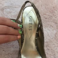 Нови Обувки GUESS 39 номер, снимка 2 - Дамски обувки на ток - 20977126