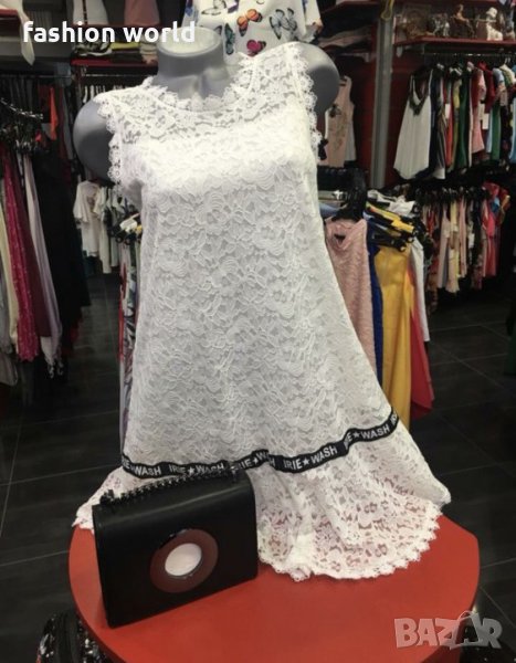 Дамска бяла дантелена рокля, снимка 1