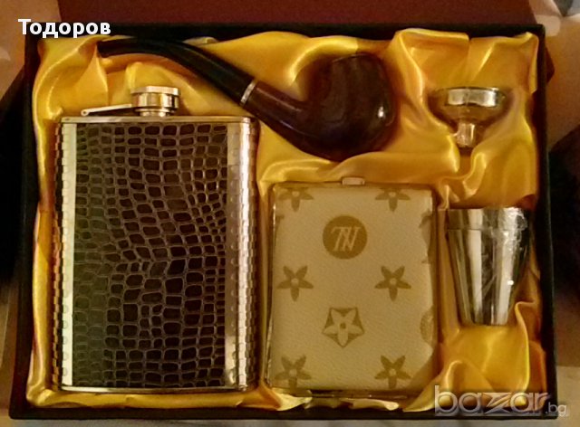 МАРКОВ  МЪЖКИ  ПОДАРЪЧЕН КОМПЛЕКТ-  LV, снимка 1