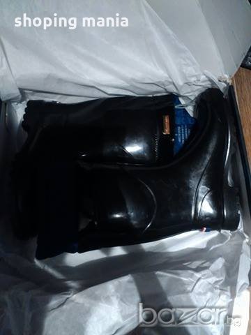 нови с кутия Tommy Hilfiger оригинални черни ботуши, снимка 10 - Дамски ботуши - 19440867