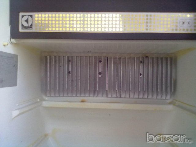 Ремонт хладилници на кемпери и каравани, снимка 2 - Ремонти на хладилници - 19093451