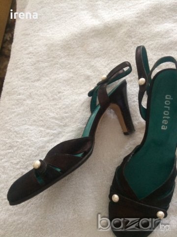 Обувки с перли на италианска марка 36, снимка 3 - Дамски ежедневни обувки - 21043459