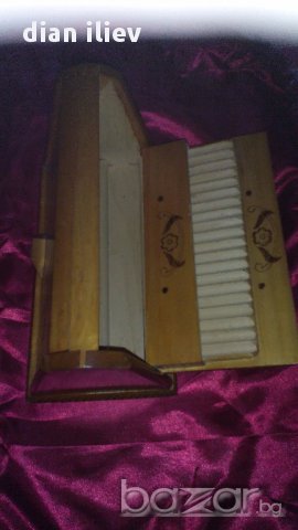 Стара дървена кутия за цигари, снимка 4 - Антикварни и старинни предмети - 13861754