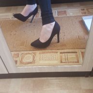 Обувки, снимка 4 - Дамски обувки на ток - 14975264