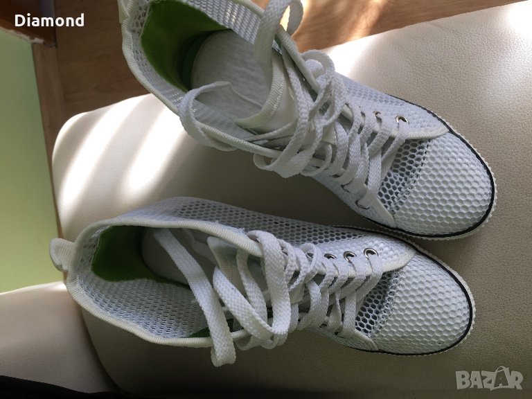 Спортни дамски обувки по модел DKNY, снимка 1