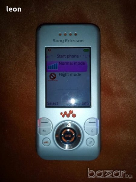 Sony Ericsson W580i, снимка 1