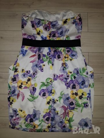 Дамска лятна рокля с джобове без презрамки марка H&M , снимка 1