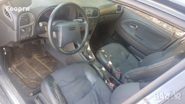 Volvo V40 1.8 На Части, снимка 9 - Автомобили и джипове - 21690033