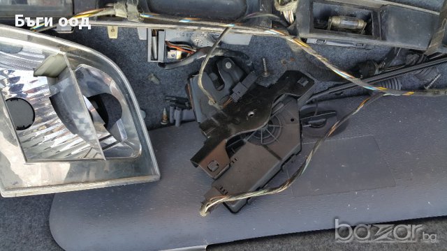 Обурудване на багажната врата за БМВ Е46, снимка 4 - Части - 14808014