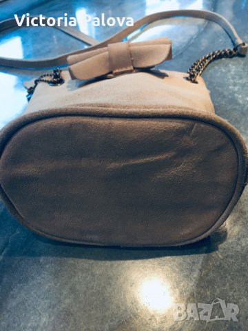 Малка кипра чантичка,ест велур, снимка 5 - Чанти - 24287740