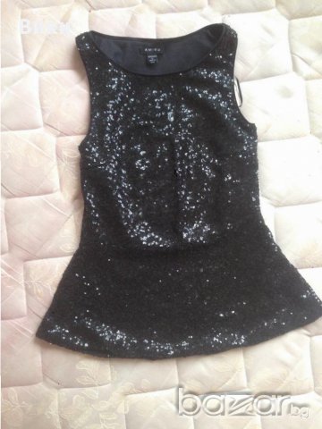 Пеплум с паети, снимка 2 - Корсети, бюстиета, топове - 12667899