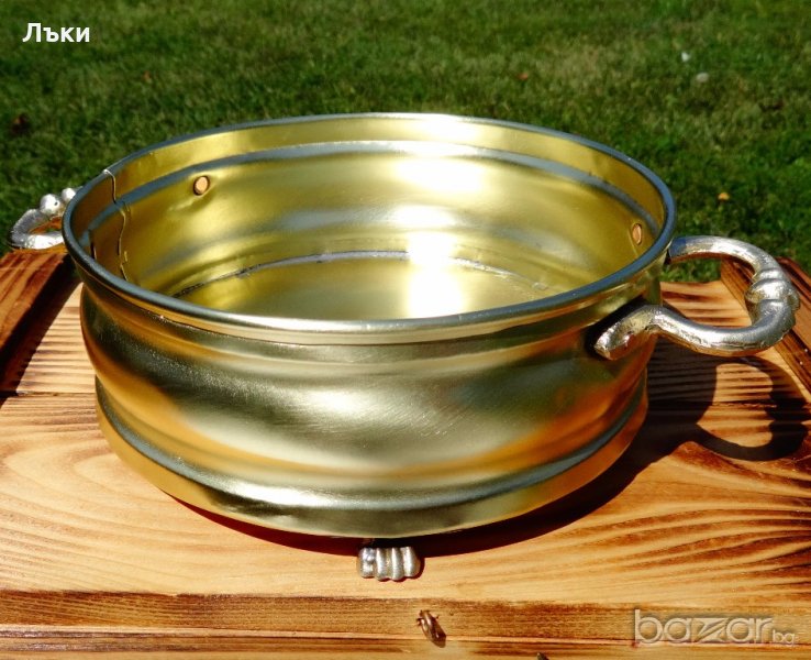 Бронзов съд за сервиране,лъвски лапи,дръжки, снимка 1