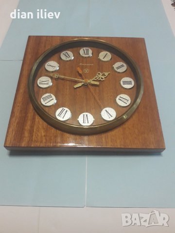 Ретро стенен часовник-Янтар , снимка 3 - Антикварни и старинни предмети - 24301565