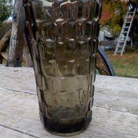 Стъклена ваза, снимка 3 - Антикварни и старинни предмети - 19727420