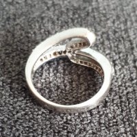 Масивен сребърен пръстен проба 925 с циркони , снимка 2 - Пръстени - 26186553