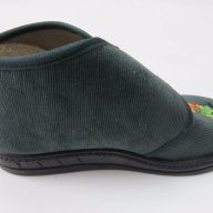 Български пантофи зелено кадифе с таралеж, снимка 2 - Бебешки обувки - 17677178