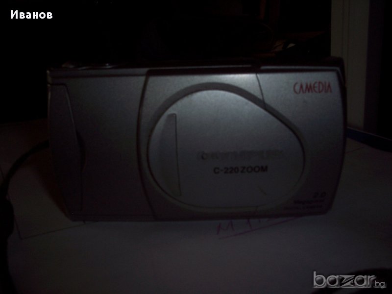  Цифров фотоапарат Олимпус 220 продавам, снимка 1