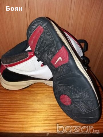 Маратонки NIKE, снимка 4 - Детски маратонки - 19992376