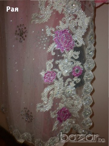 Индийско  Сари + блуза , снимка 12 - Рокли - 16273634