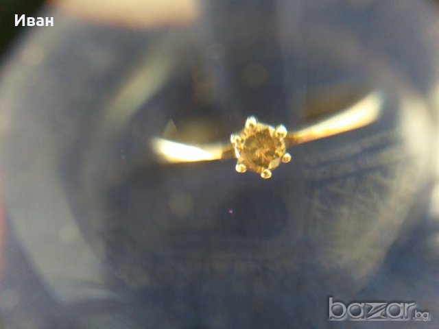 Пръстен с диамант, снимка 1 - Пръстени - 20603425