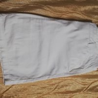 Бели къси панталони, снимка 2 - Къси панталони и бермуди - 25978165