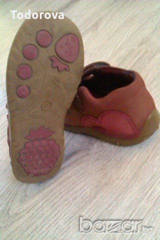 обувки Кларкс, снимка 2 - Детски маратонки - 19366180