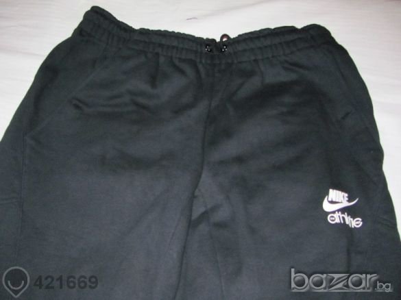 Nike athletic размер М 350, снимка 2 - Спортни дрехи, екипи - 6699848