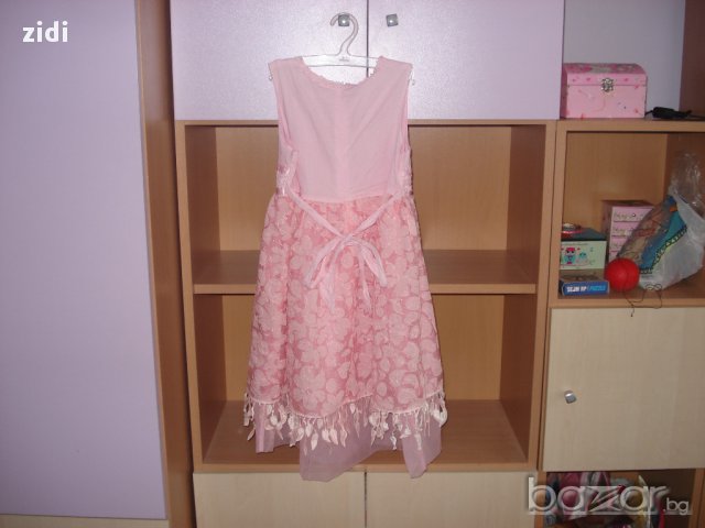 рокля за повод, снимка 2 - Детски рокли и поли - 14936820