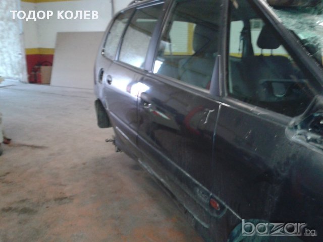 Renault Espace, снимка 3 - Бусове и автобуси - 11858072