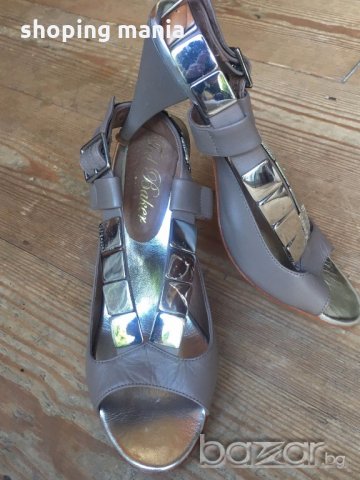 Ted Baker купени за £110 - уникални сандали погледнете, снимка 1