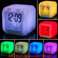 Настолен антистрес LED часовник 7 цвята - код КУБЧЕ , снимка 3 - Други стоки за дома - 12979301