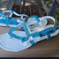 Нови кокетни синьо-бели кожени дамски сандали / летни обувки "Free Sun", естествена кожа, чехли, снимка 4 - Сандали - 18759237