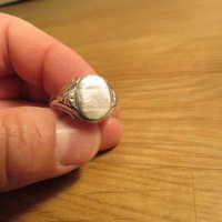 Стар мъжки сребърен пръстен с  чиста плочка и красива ръчна изработка . Солидна красива р, снимка 3 - Пръстени - 24685981