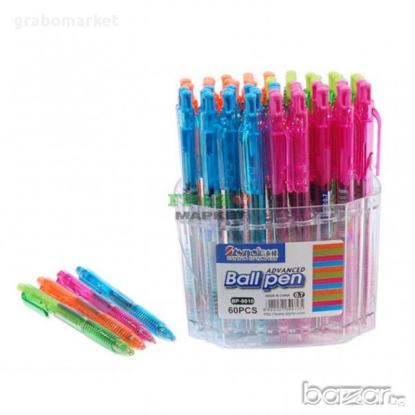 Химикал с цветен корпус, удобен бутон за включване и клипс за закачване. Изработен от PVC материал., снимка 1