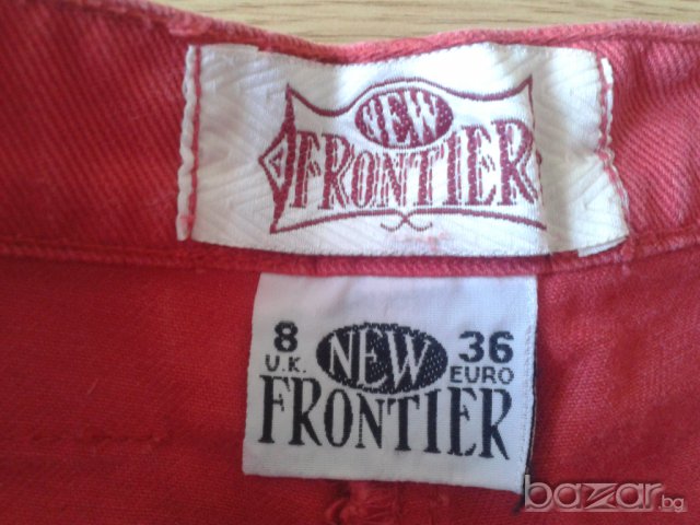 Дънкови къси панталони с колан (дамски, червени) - Оригинални, снимка 3 - Къси панталони и бермуди - 7834290