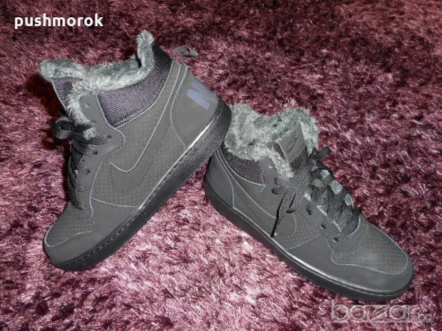 Nike Court Borough Mid